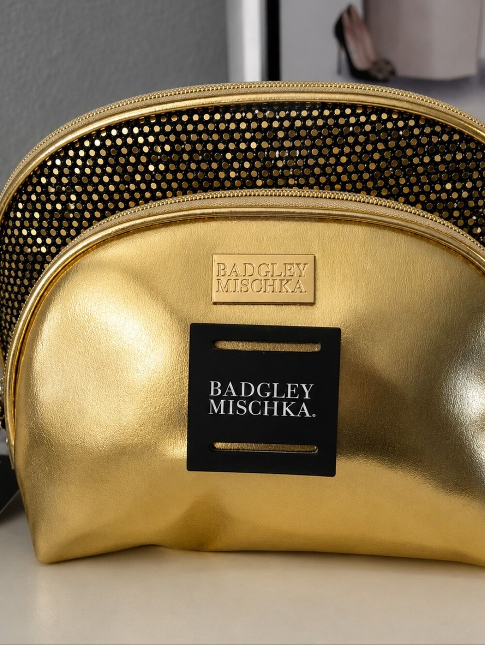 Badgley Mischka 2Pc Gold Cosmetic Bag Set Sequin Makeup Bag Travel Pouch - Picture 2 of 5